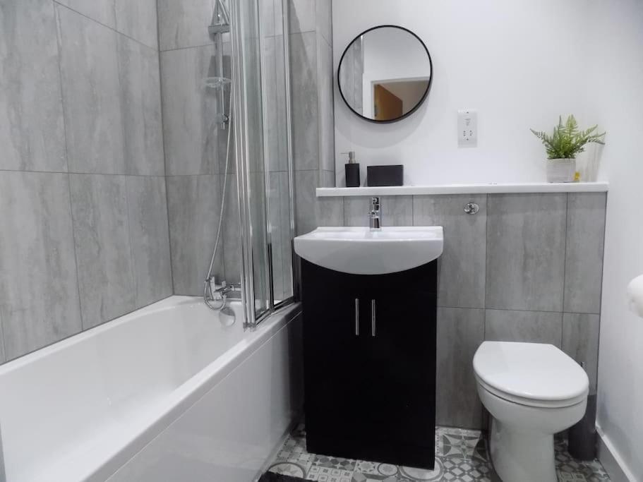 2 Bedroom Luxury City Centre Apt لينكولن المظهر الخارجي الصورة